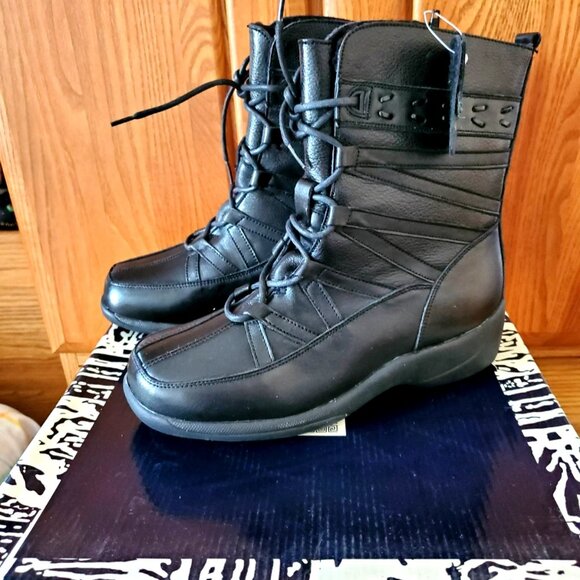 WOMEN BOOTS SIZE 6.5 WW PEERAGE COMFORT WIDE WIDTH BLACK LEATHER ZIPPER LACES - Picture 2 of 9